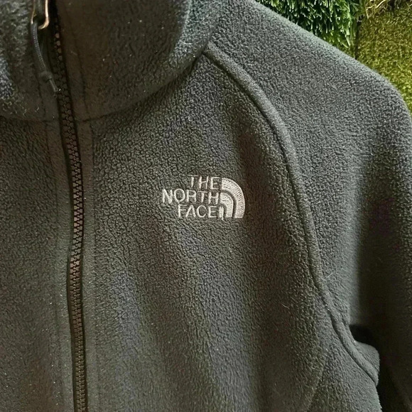 The North Face Black  Zip-up Fleece Small - Picture 5 of 5